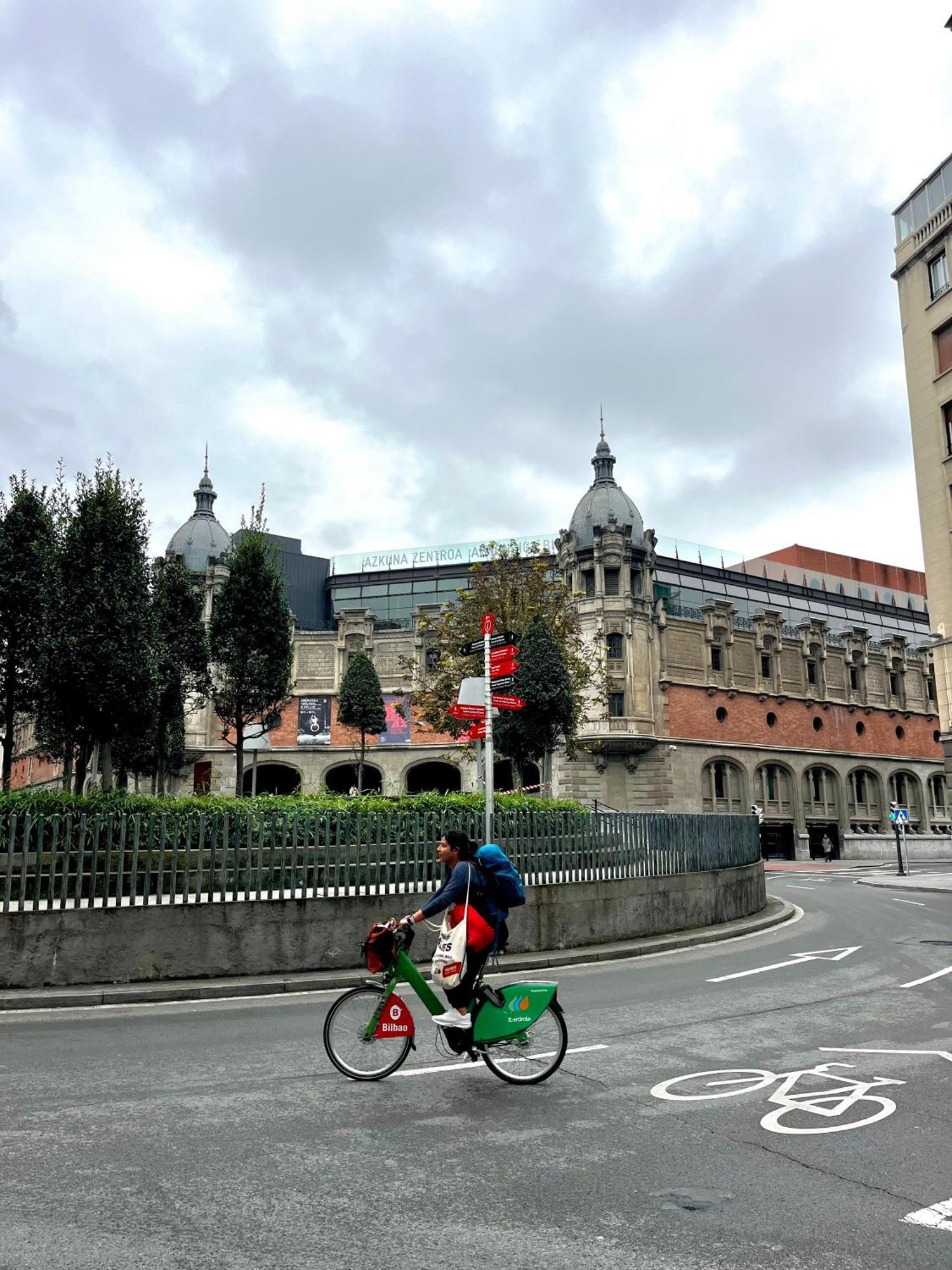 Piso En El Centro De Bilbao, Frente A La Alhondiga Apartment Ngoại thất bức ảnh